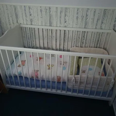With 1 Bedroom Semesterbostad *