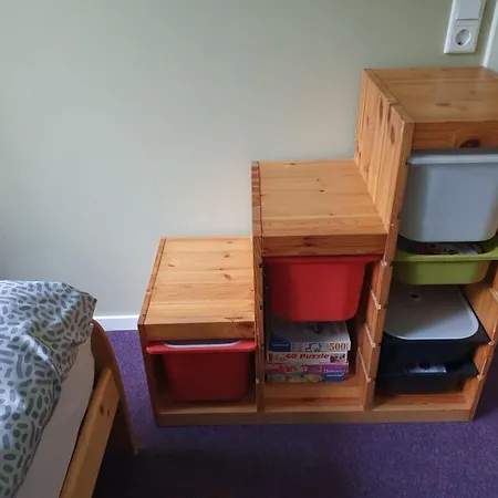 With 1 Bedroom Semesterbostad