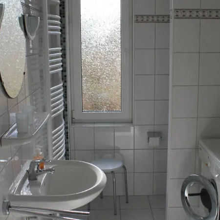 With 1 Bedroom Altfunnixsiel