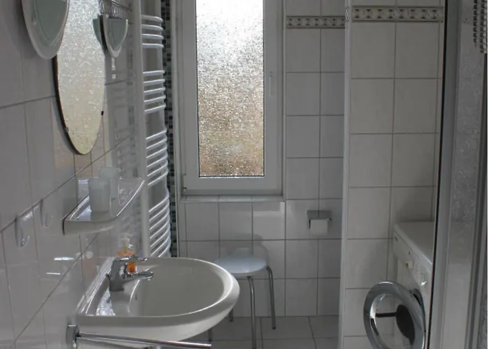 With 1 Bedroom Altfunnixsiel